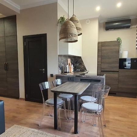 City Centre Apartment Резекне Экстерьер фото